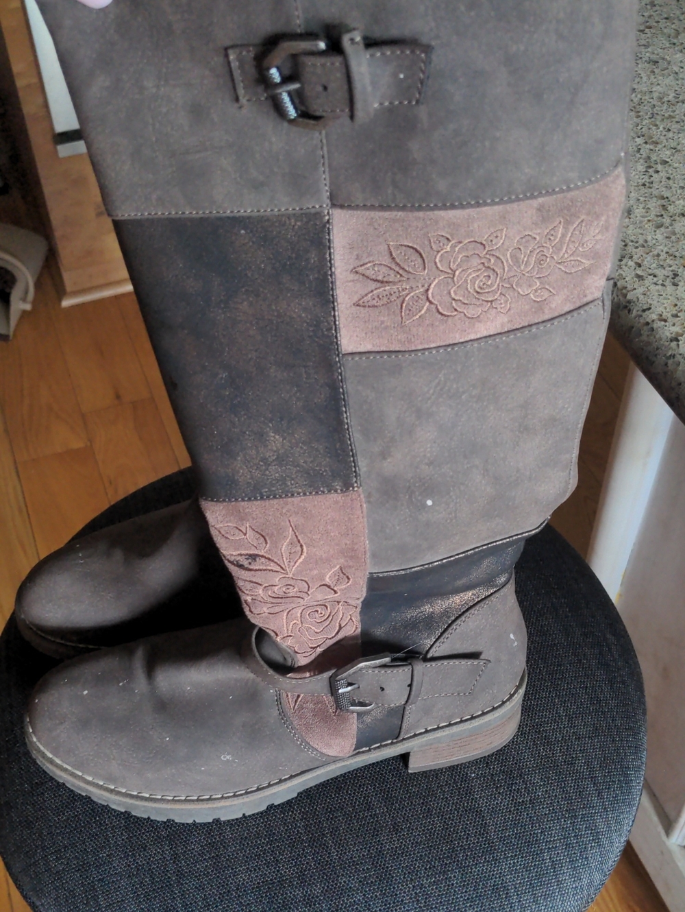 Women's Brown Two-Tone Floral Patch Boots